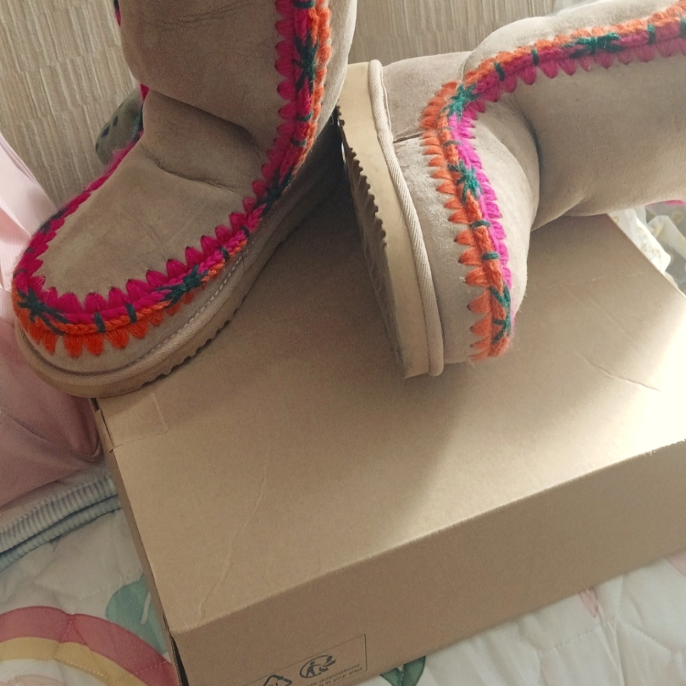 Mou Boots